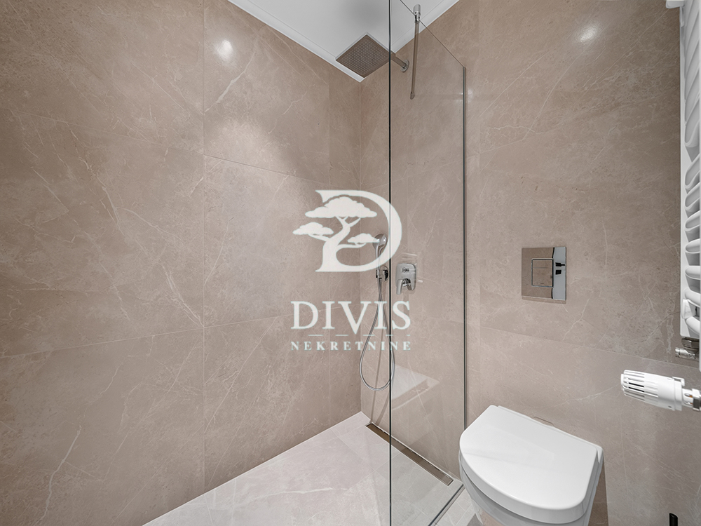Slika 9 - Bulevar Vudroa Vilsona , Trosoban stan na prodaju, 82m2, 435.000€
